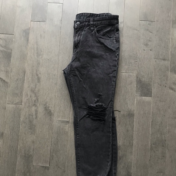 Urban Outfitters Distressed Boyfriend Jeans - Picture 2 of 5